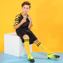 Load image into Gallery viewer, Hawkwell Kids Outdoor/Indoor Comfortable Soccer Shoes(Toddler/Little Kid/Big Kid)