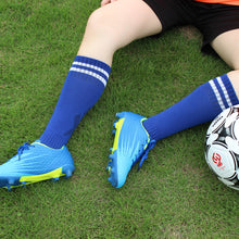 Load image into Gallery viewer, Hawkwell Kids Outdoor/Indoor Comfortable Soccer Shoes(Toddler/Little Kid/Big Kid)