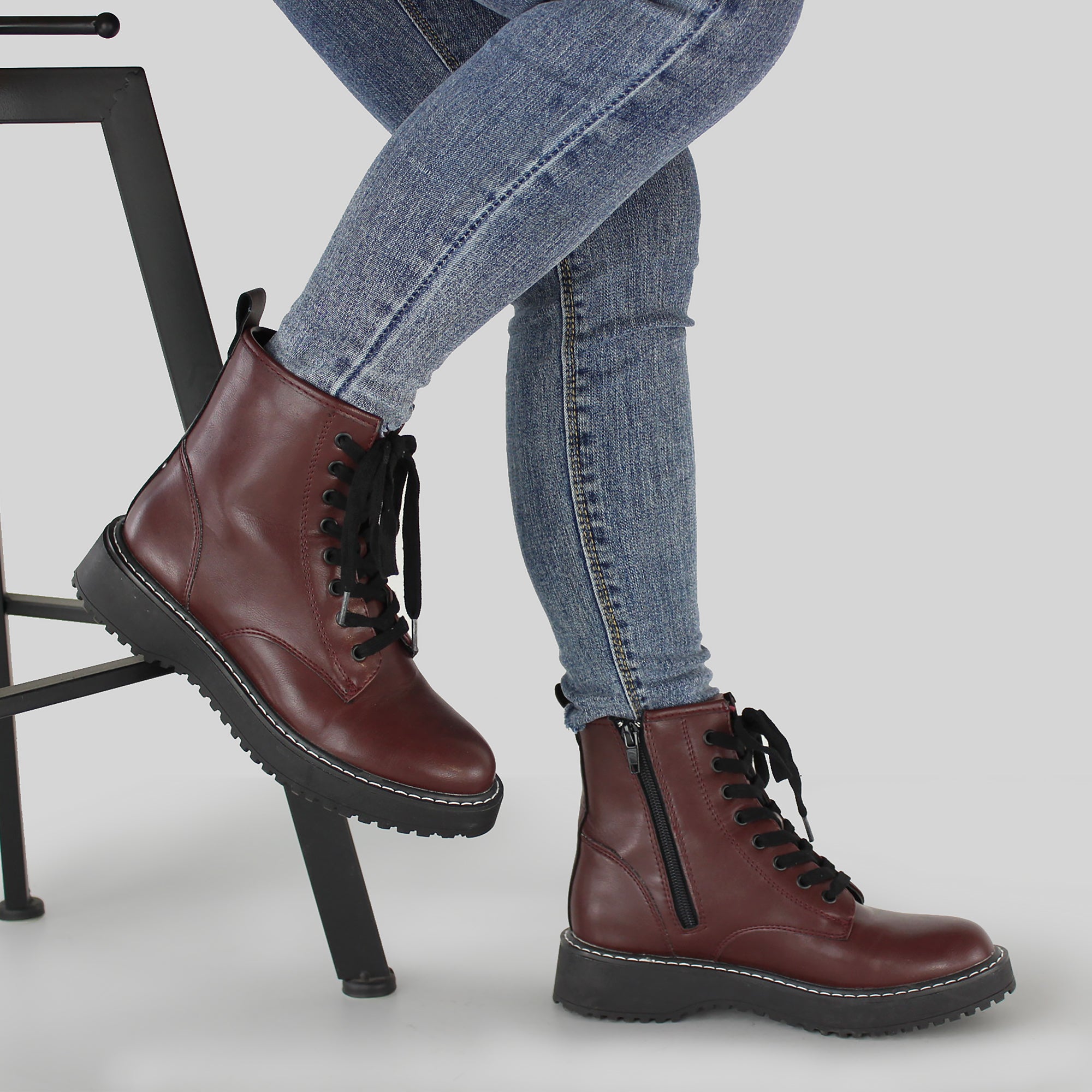 Zip up fashion combat boots